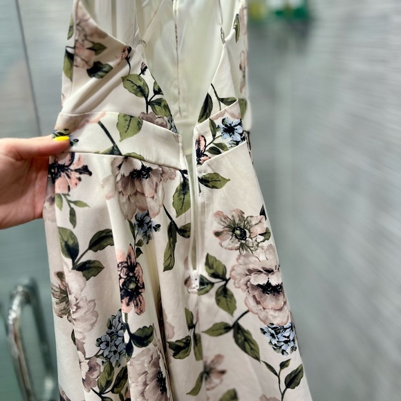 Fashion Nova Women's White Floral Polyester V-Neck Sleeveless Mini Dress S - Picture 7 of 8